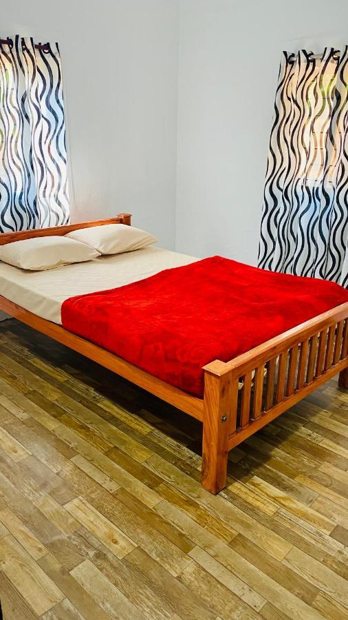 Misty Moon Home Stay Idukki Ngoại thất bức ảnh